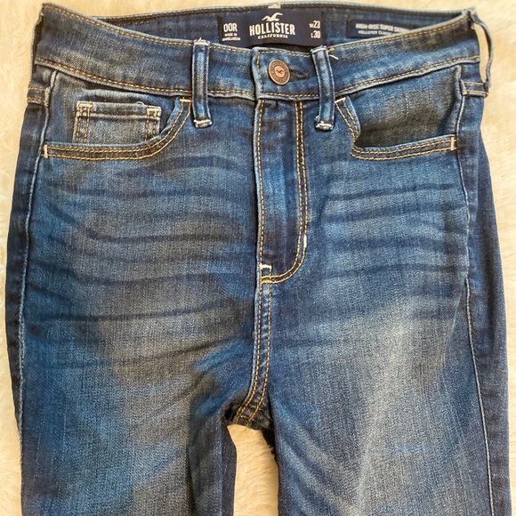 Dark blue Hollister skinny jeans - Picture 2 of 5